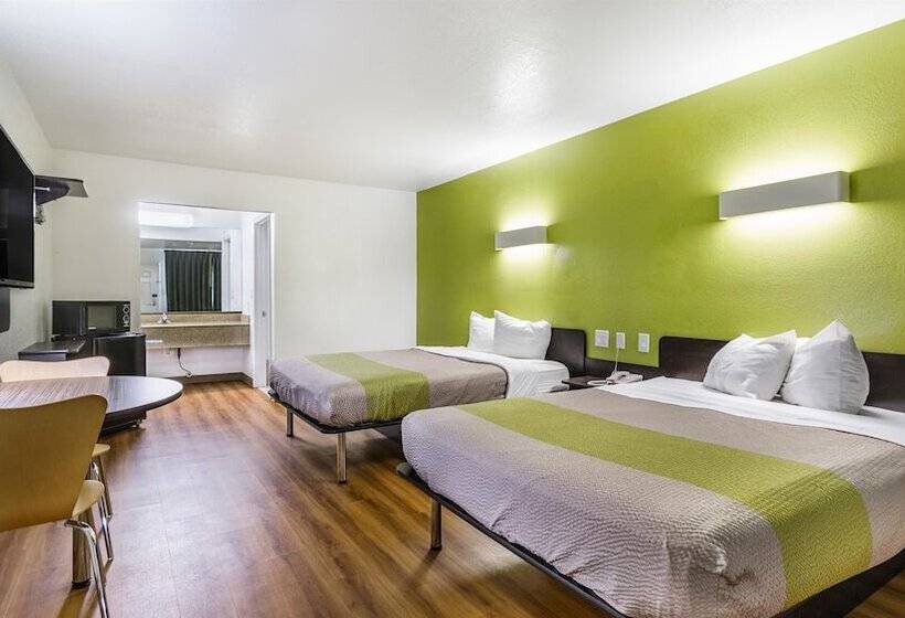 Motel 6 San Marcos, Tx  North