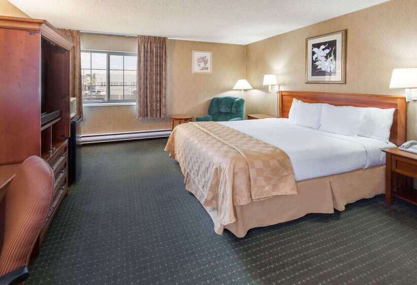 汽车旅馆  Days Inn By Wyndham Eureka Ca