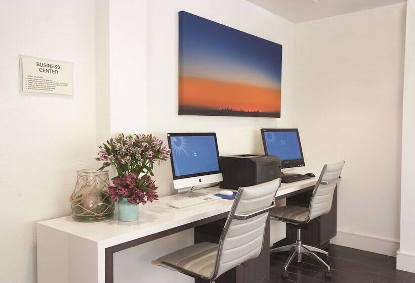 Мотель La Quinta By Wyndham Atlanta Airport North