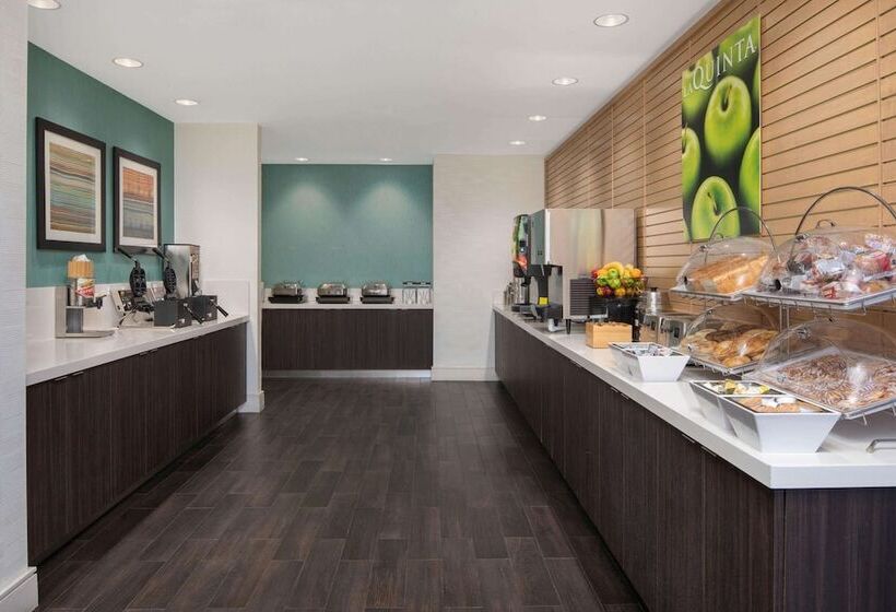 Мотель La Quinta By Wyndham Atlanta Airport North