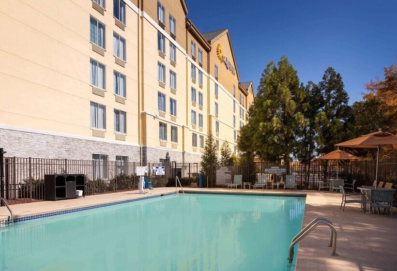 Мотель La Quinta By Wyndham Atlanta Airport North