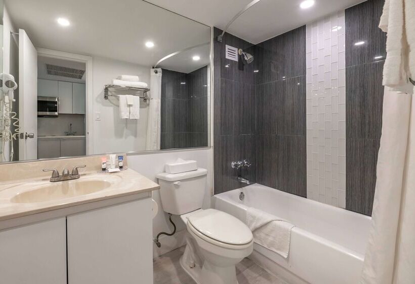 Ramada Plaza By Wyndham Marco Polo Beach Resort