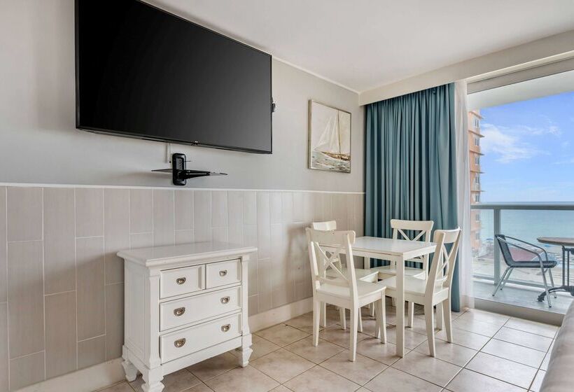 Ramada Plaza By Wyndham Marco Polo Beach Resort