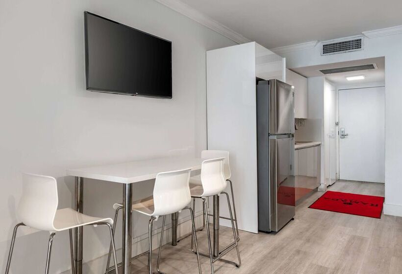 Ramada Plaza By Wyndham Marco Polo Beach Resort