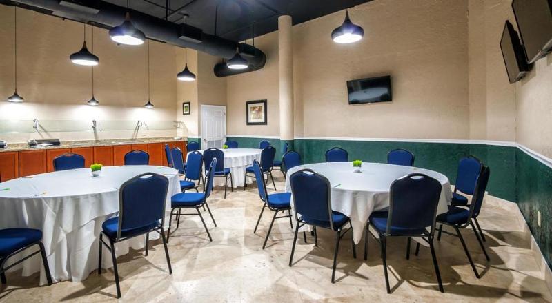 Курорт Courtyard By Marriott Key Largo