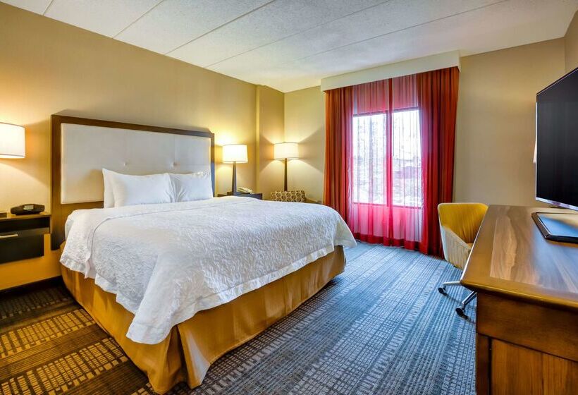 אתר נופש Hampton Inn Bostonnorwood