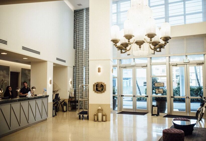 استراحتگاه Andaz Miami Beach, By Hyatt