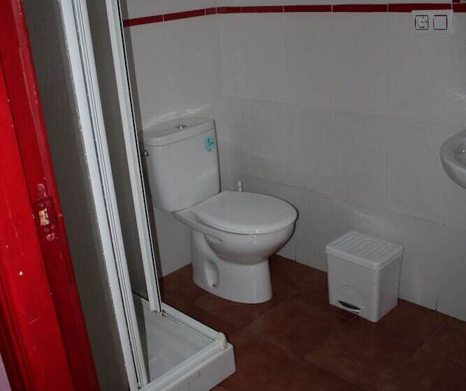 Albergue Camino De Santiago   Hostel