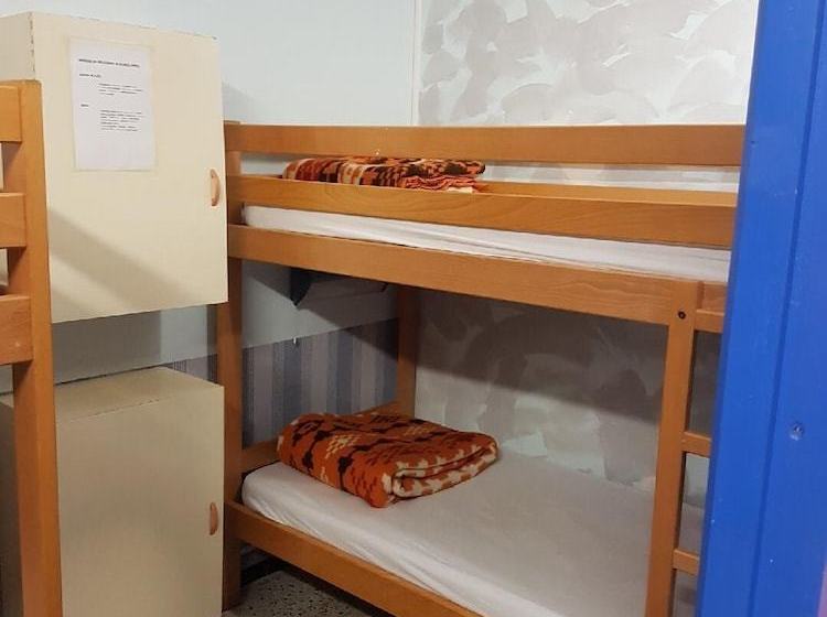 ユースホステル Centre De Vacances La Sainte Famille