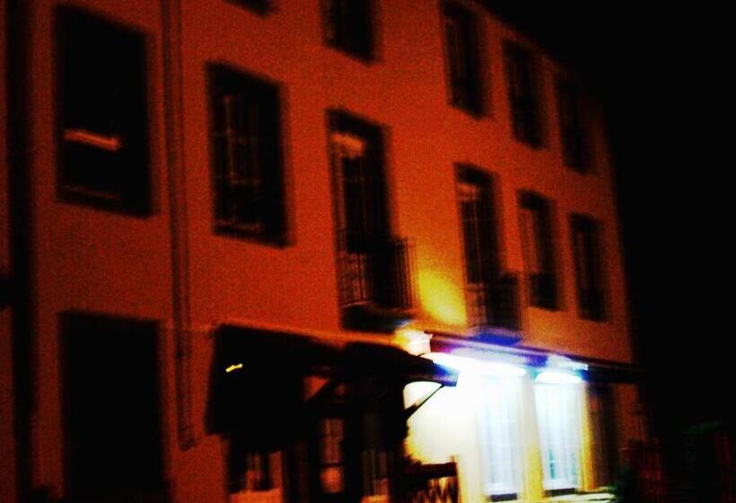 호스텔 La Vieille Auberge