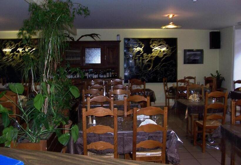 ユースホステル La Vieille Auberge