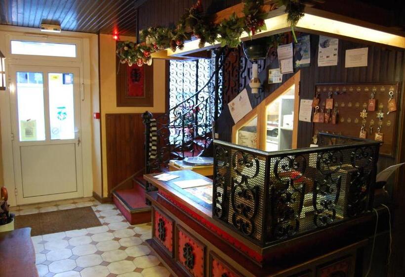 فندق صغير La Vieille Auberge