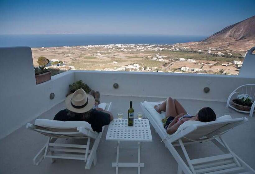 Art Villa Exogonia Santorini