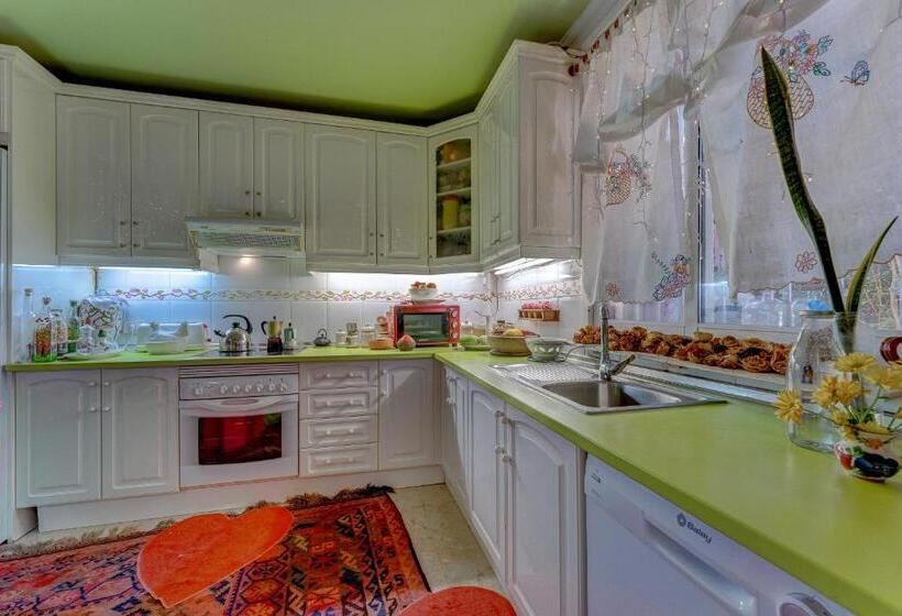 ベッドアンドブレックファースト Casa Luminosa