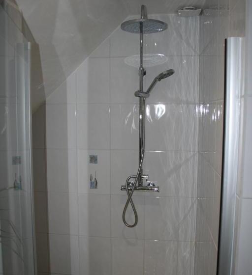 مبيت وإفطار Chambre D'hotes Petit Arnsbourg