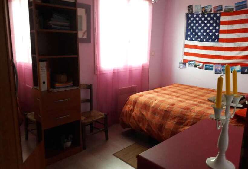 Bed and Breakfast La Maison Familiale