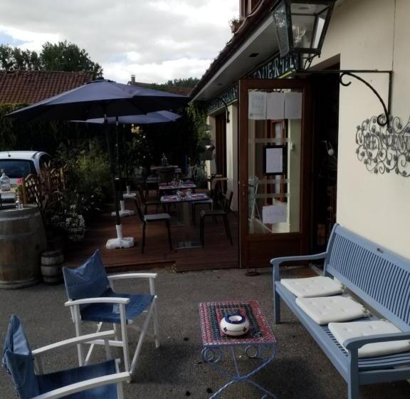مبيت وإفطار La Taverne