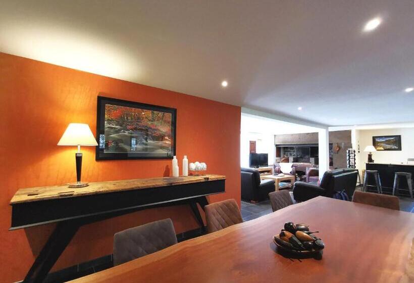 צימר Le Clos Des Pierres Rouges