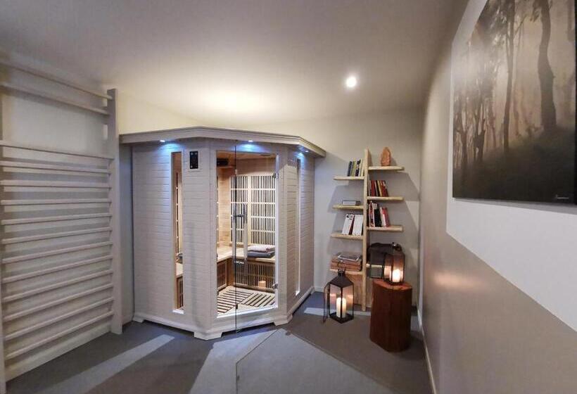 مبيت وإفطار Le Clos Des Pierres Rouges