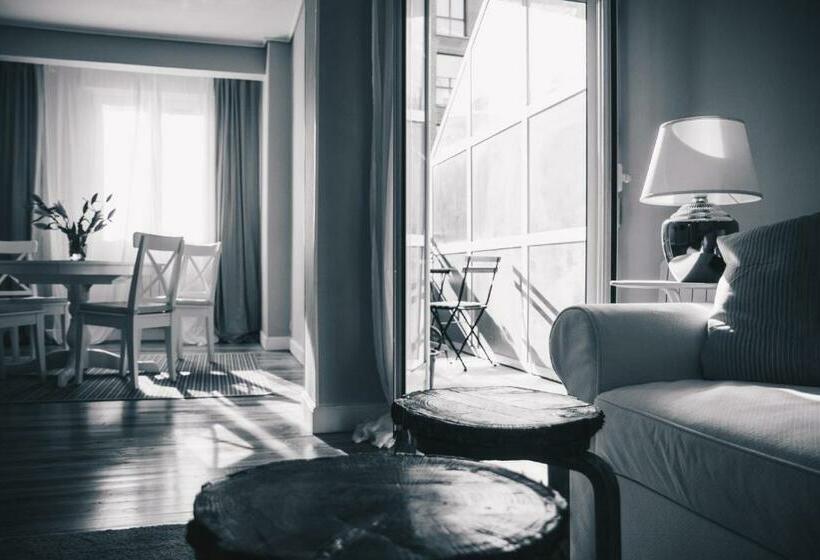 Garai Apartment By People Rentals