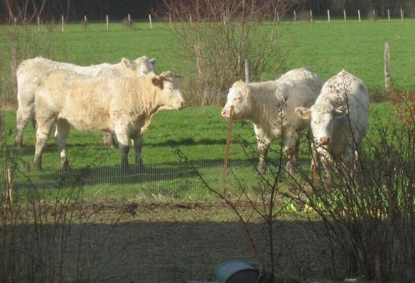 فندق Au Jardin Fleuri