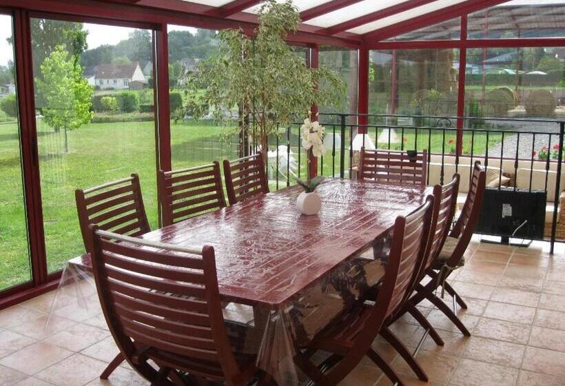 فندق Au Jardin Fleuri