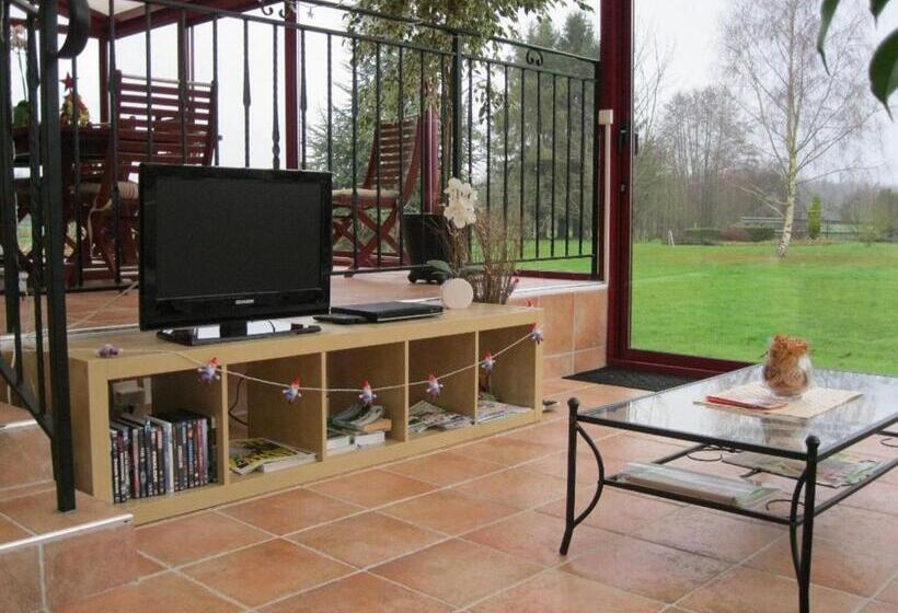 فندق Au Jardin Fleuri