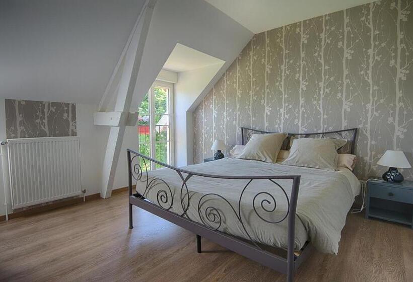 فندق Au Jardin Fleuri