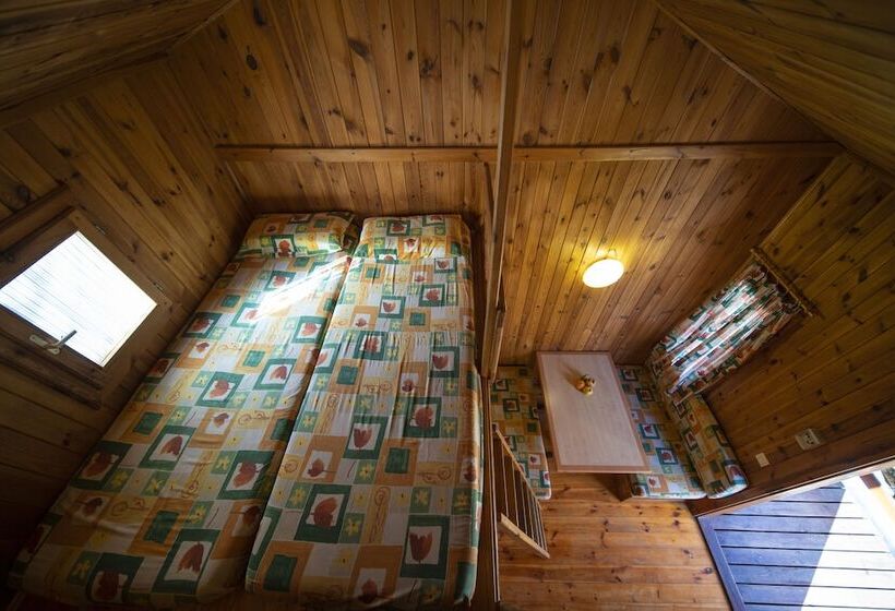 Отель Serra De Prades Resort   Campsite