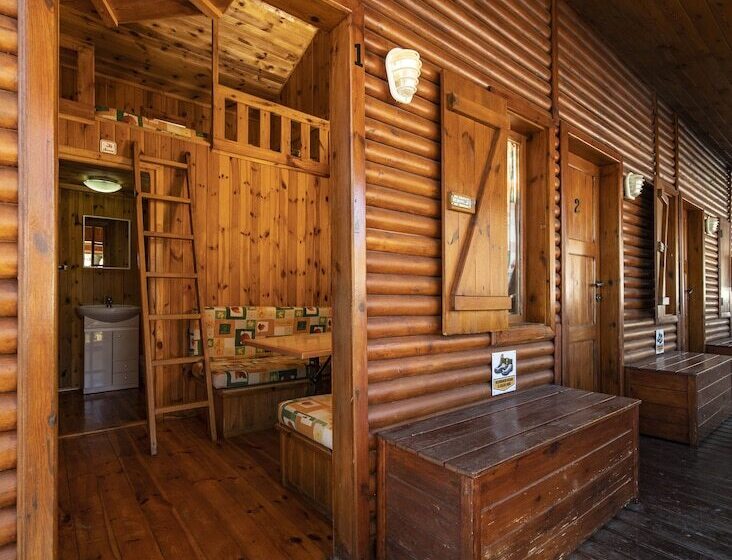 Отель Serra De Prades Resort   Campsite