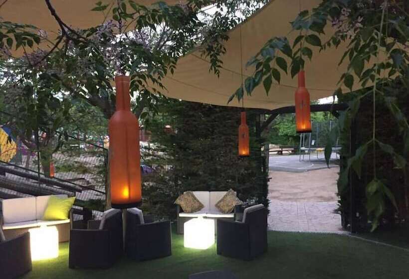 Отель Serra De Prades Resort   Campsite