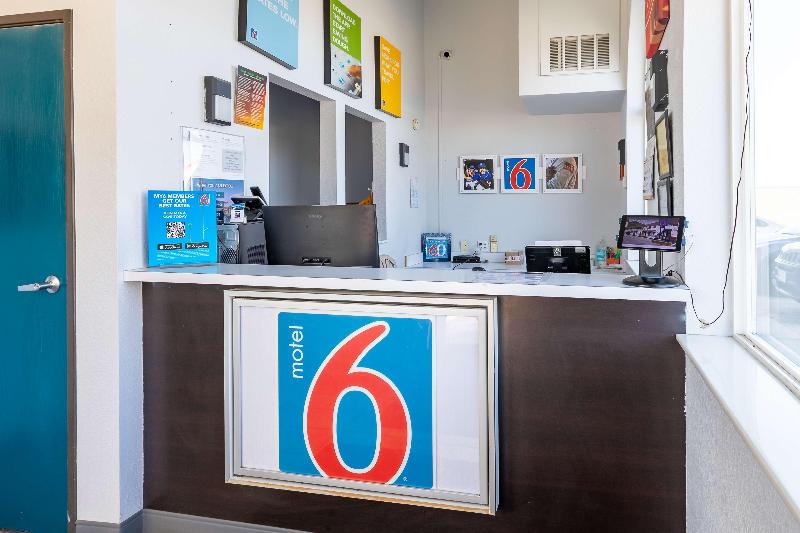 Motel 6 Fort Lupton, Co