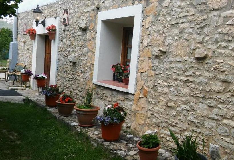 بنسيون Casa Rural Fuentetrigo