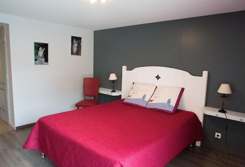 펜션 Chambres D Hotes Les Eglantines