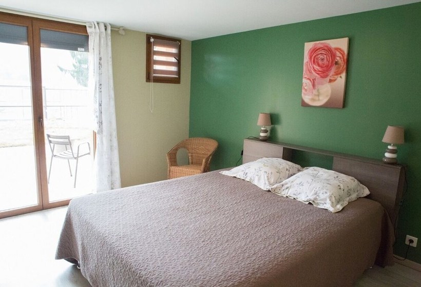 펜션 Chambres D Hotes Les Eglantines