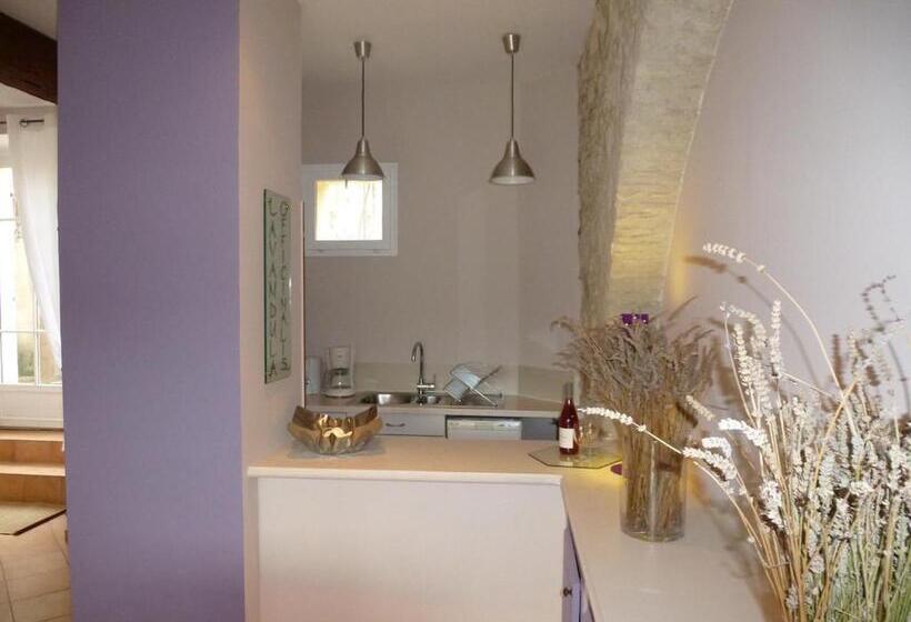 بنسيون Château La Villatade