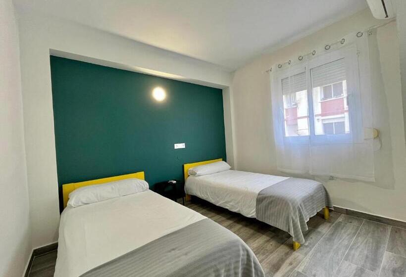 پانسیون New Click & Room