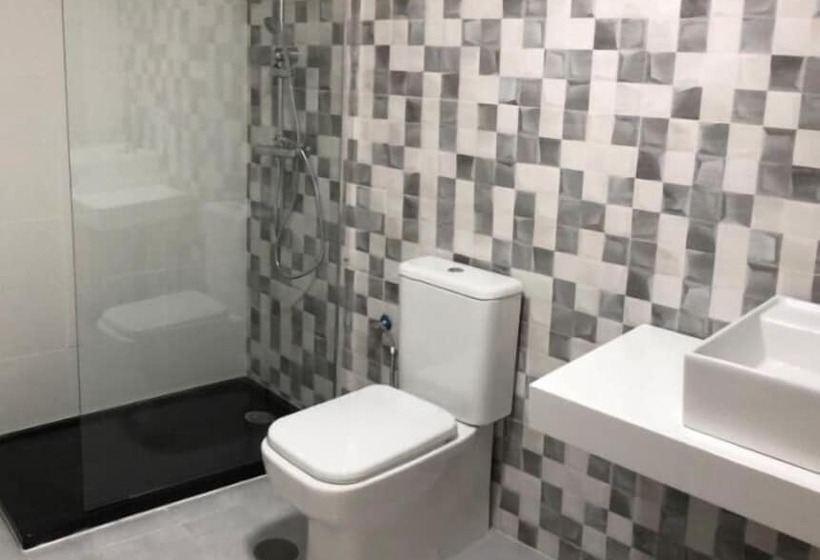 پانسیون New Click & Room