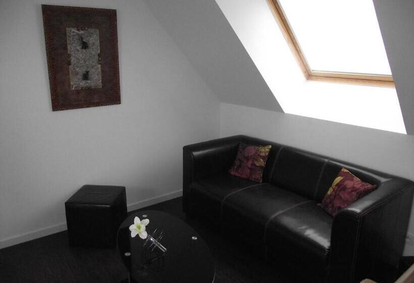 פנסיון Croissant De Lune