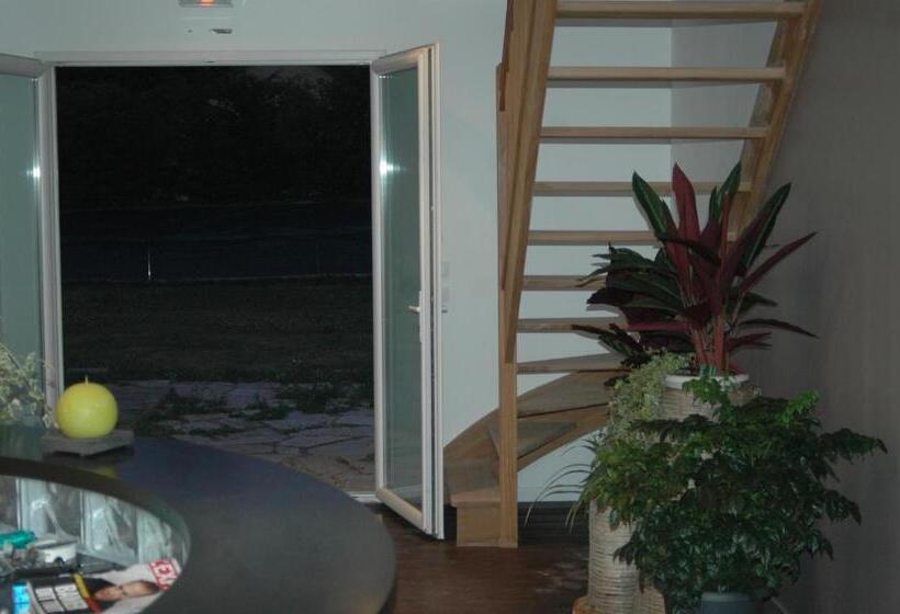 פנסיון Croissant De Lune