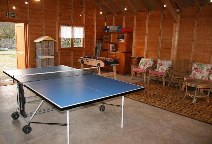 بنسيون Domaine Du Feyel