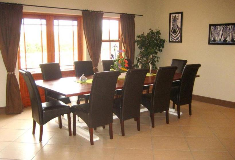 بنسيون Epic Guest House