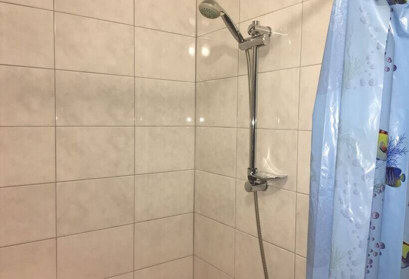 پانسیون Guest House Karta