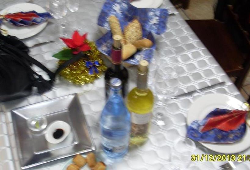 بنسيون Hostal Estopiñan