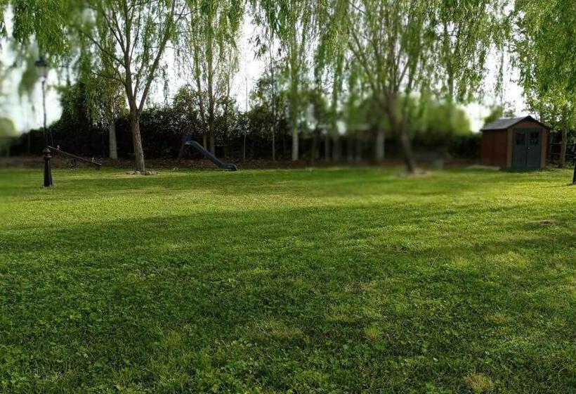 بنسيون La Posada Hípica