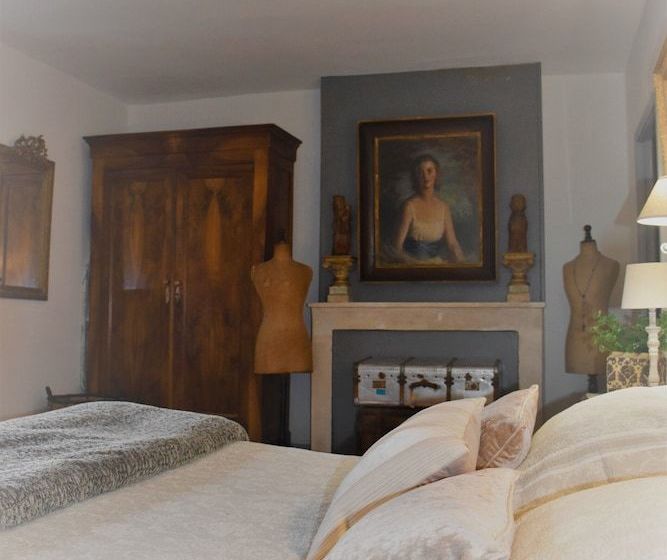 פנסיון Le Petit Chateau De Sainte Colombe