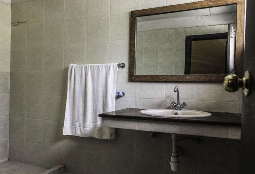 פנסיון Margalla View Motel