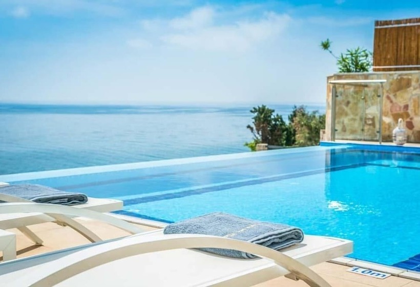 Villa Azure