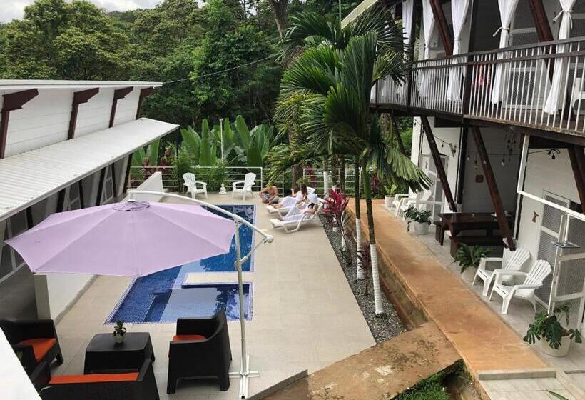 호텔 Ballena Dorada Lodge