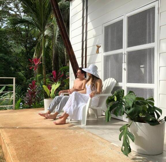 فندق Ballena Dorada Lodge